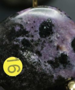 Alternative view of Charoite galet extra