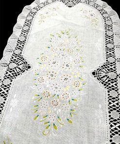 Alternative view of Nappe de Table Brodée 6 Pieces